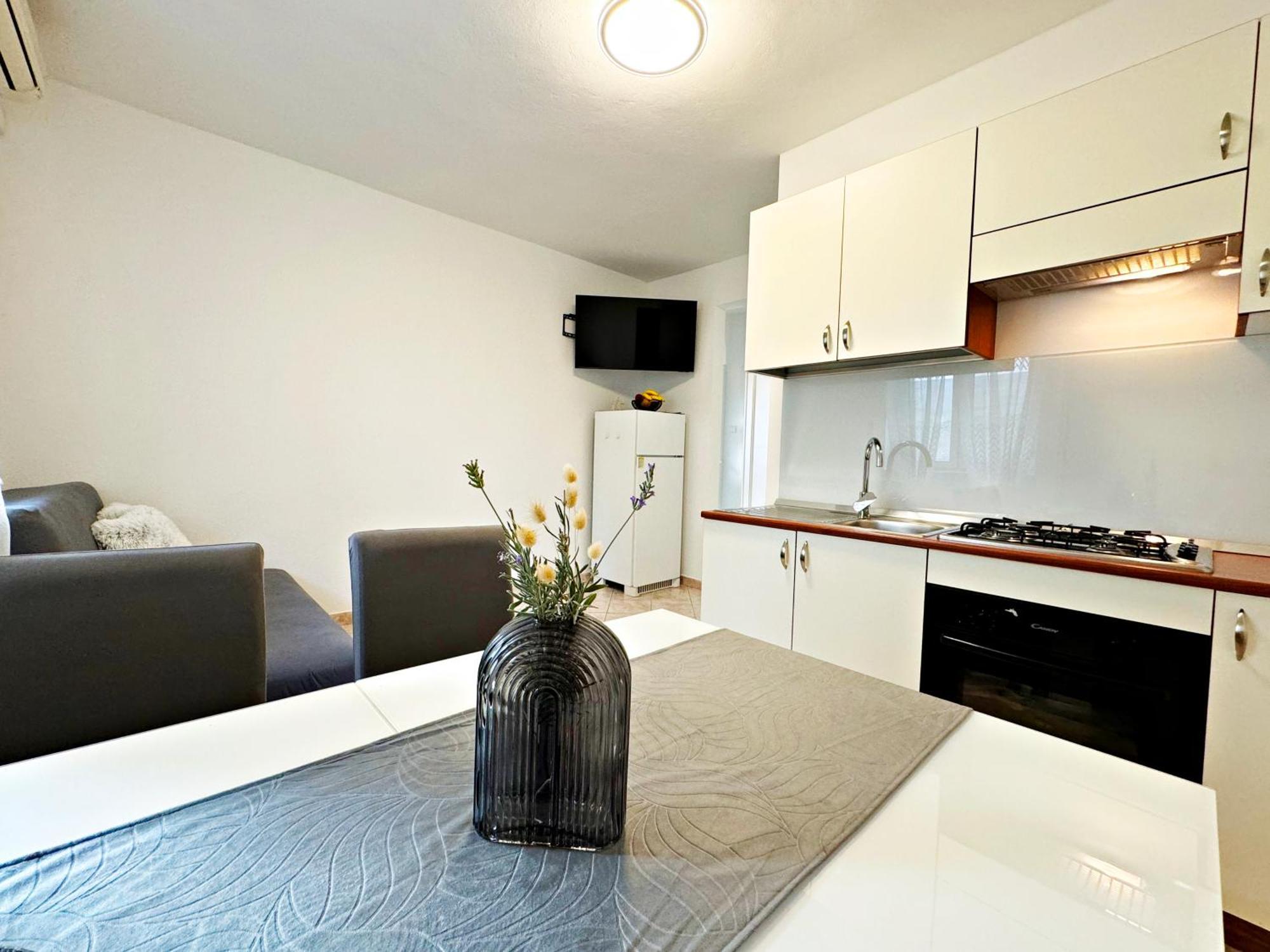 פוסטיר Apartment Baloevic מראה חיצוני תמונה